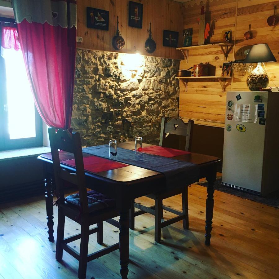 Les 3Crokignols, maison d’hôte familiale. Saffloz Exterior foto